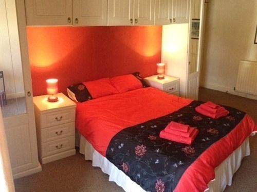 The Punchbowl Inn 3*