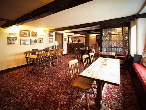 The Punchbowl Inn 3*